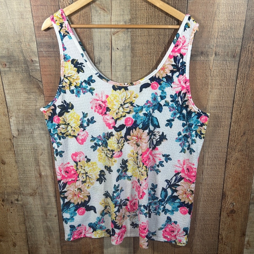 Torrid Size 4 Floral Tank Top Plus Colorful Dopamine Stretch Summer Casual